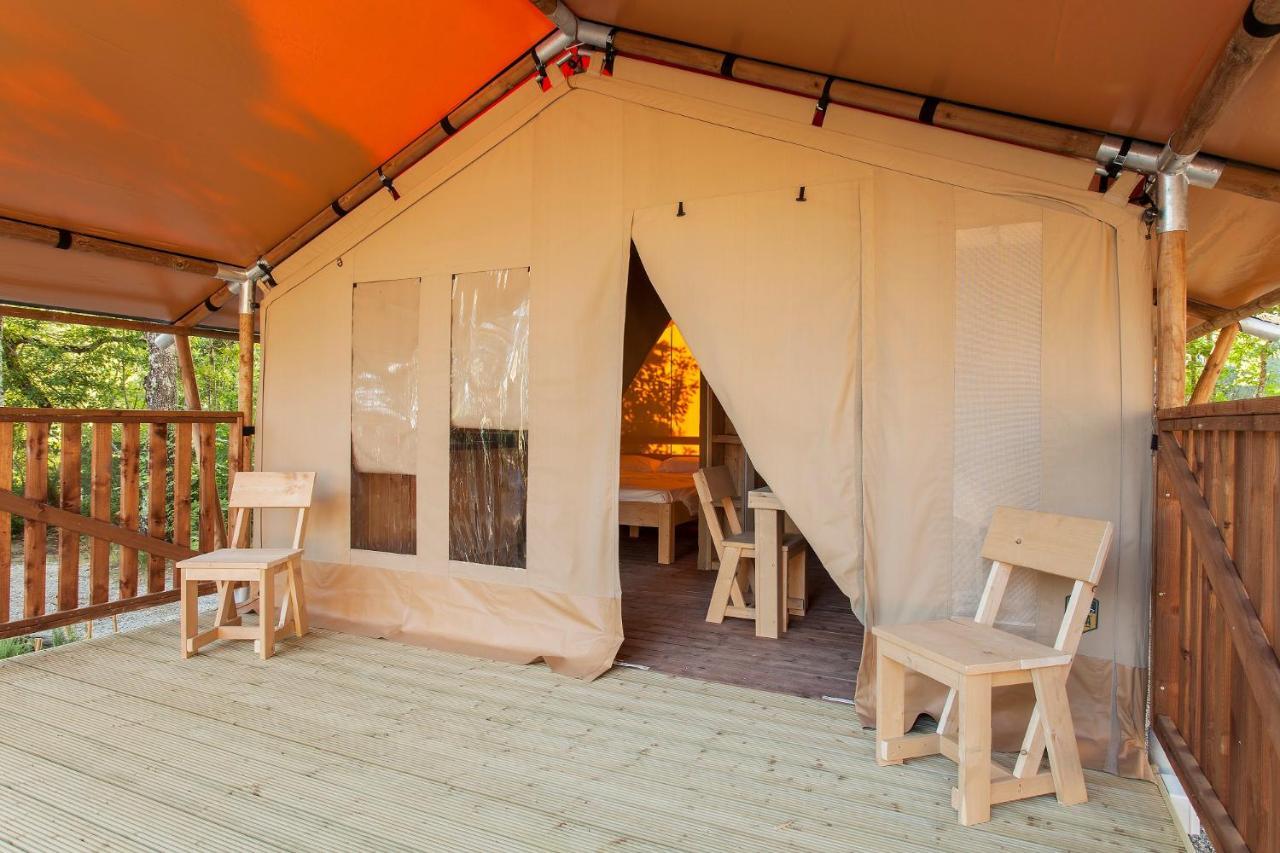 קסטלינה אין קיאנטי Luxor Chianti Glamping Village מראה חיצוני תמונה