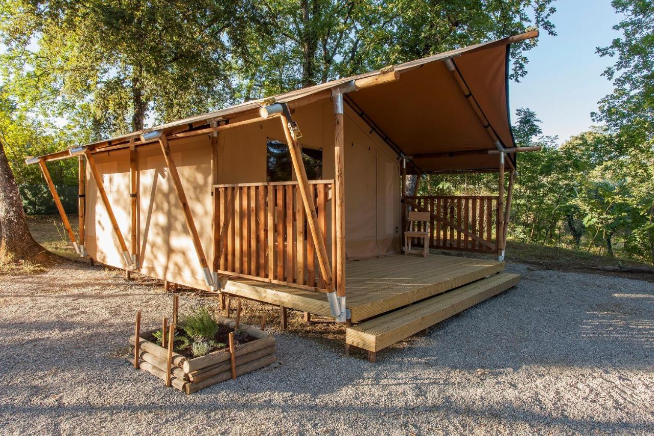 קסטלינה אין קיאנטי Luxor Chianti Glamping Village מראה חיצוני תמונה