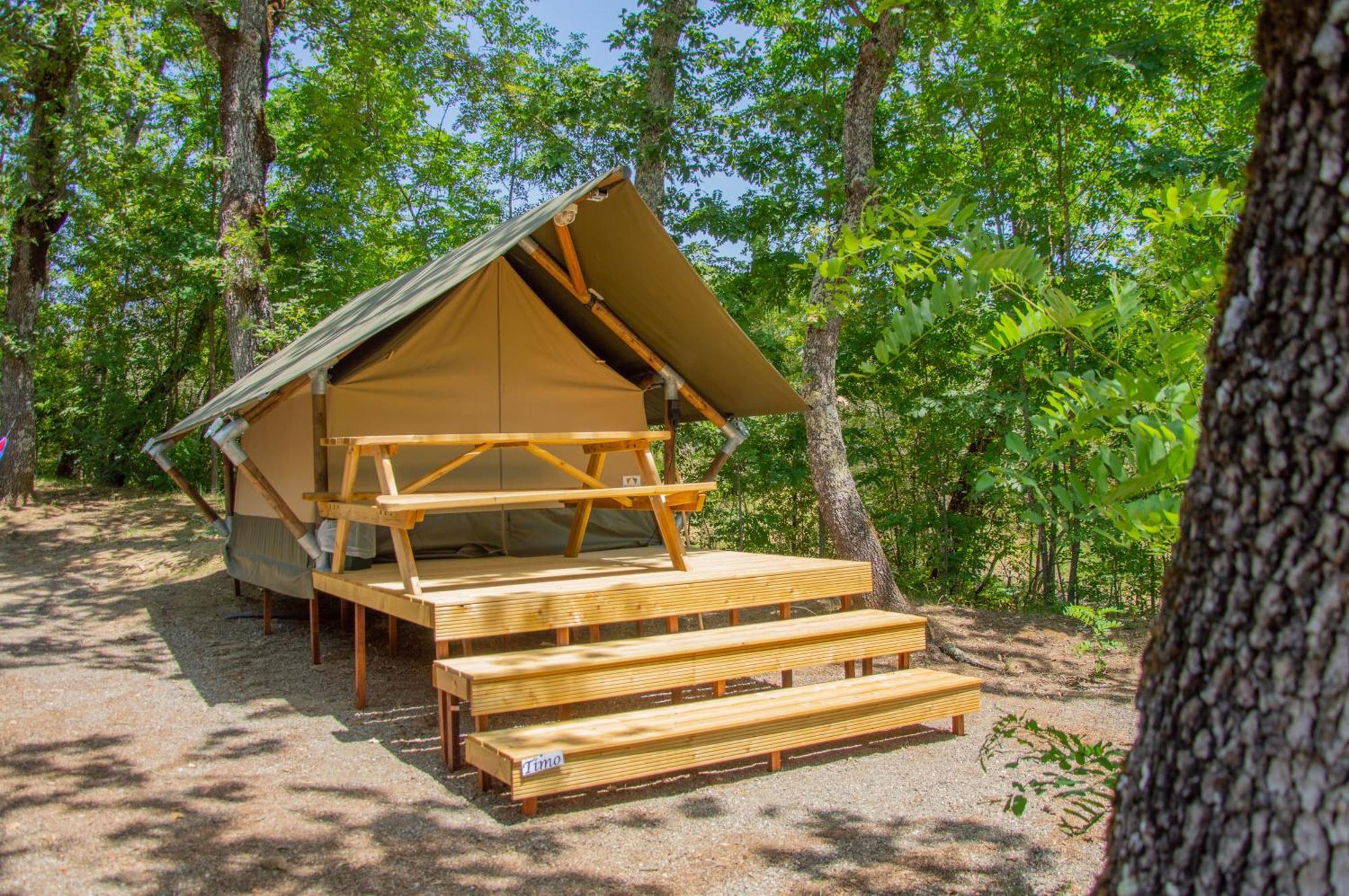 קסטלינה אין קיאנטי Luxor Chianti Glamping Village מראה חיצוני תמונה
